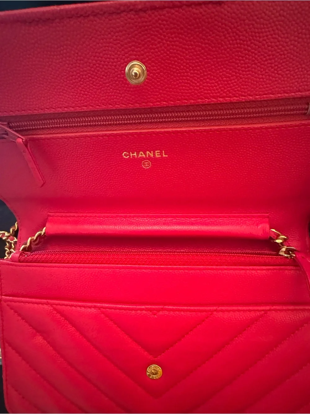 CHANEL authentic vivid